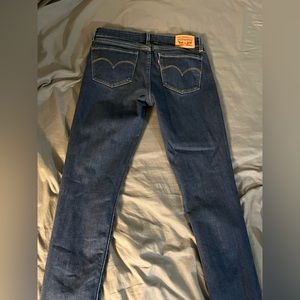 Levi jeans 26